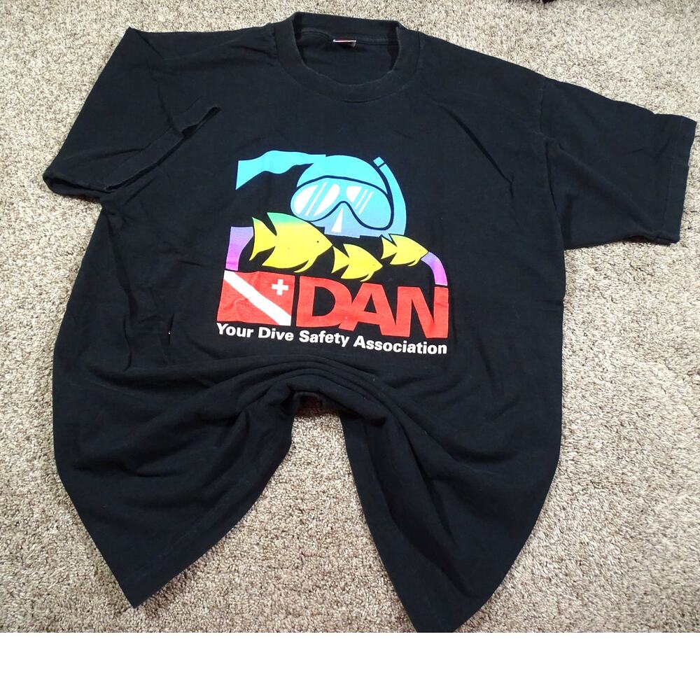 Vintage 90s DAN Scuba Dive T-Shirt XL Fruit Loom coastal thrift style Streetwear
